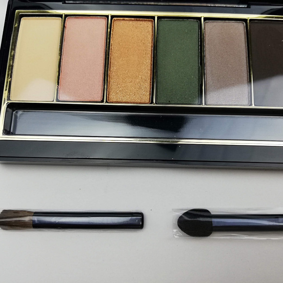 Estee Lauder Travel Exclusive Eye Color Exclusive - Picture 4 of 8